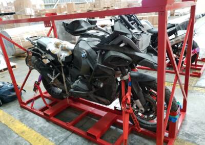 MotoBirds motorcycle packing and shipping — photo 8