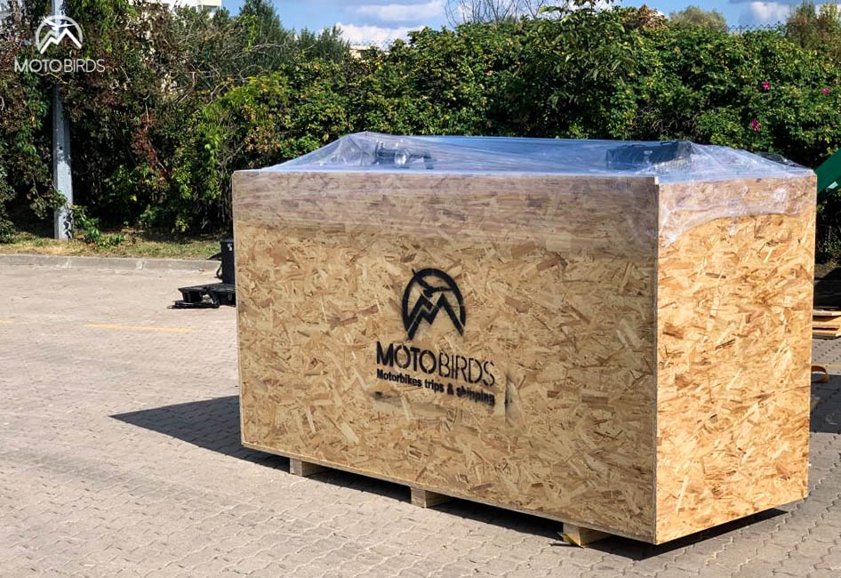 motorcycle transport wooden box by MotoBirds