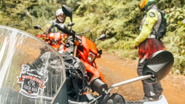 Costa Rica: Women’s Motorcycle Tour