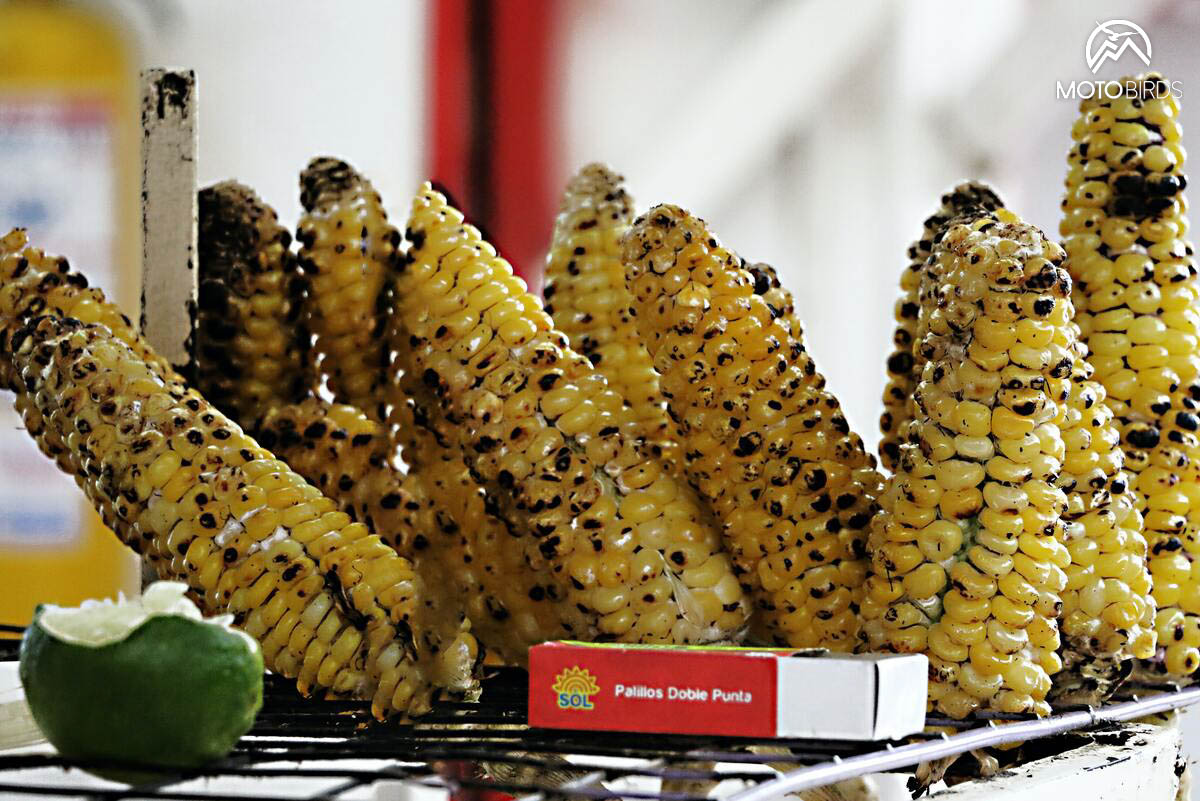 grilled corn in Colombia