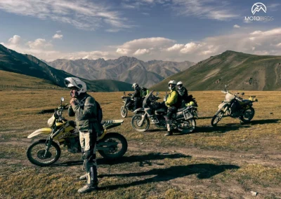 OFFROAD motorbike trips KIRGISTAN