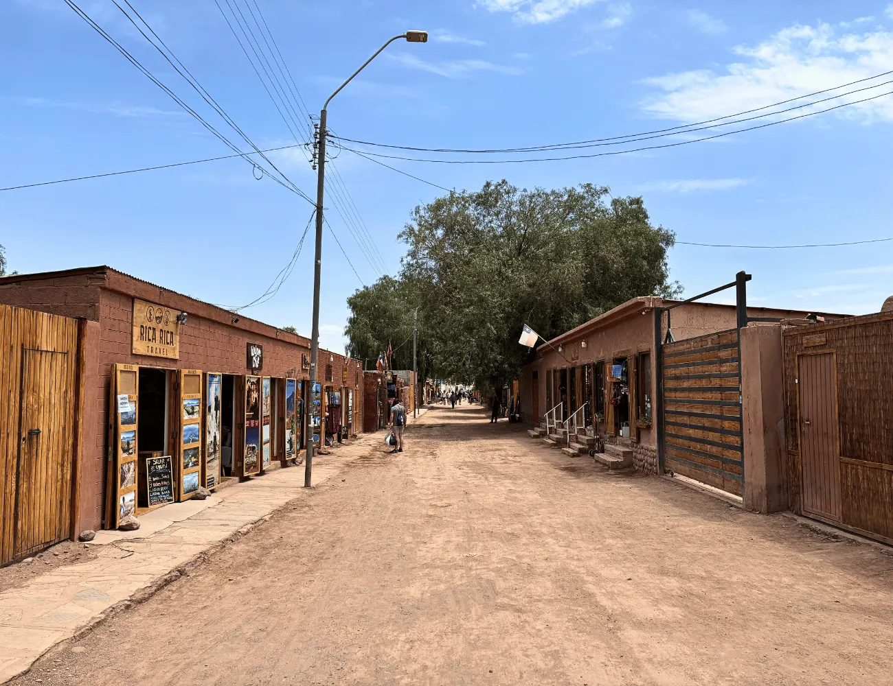 •	pustynia Atacama podczas wyprawy motocyklowej